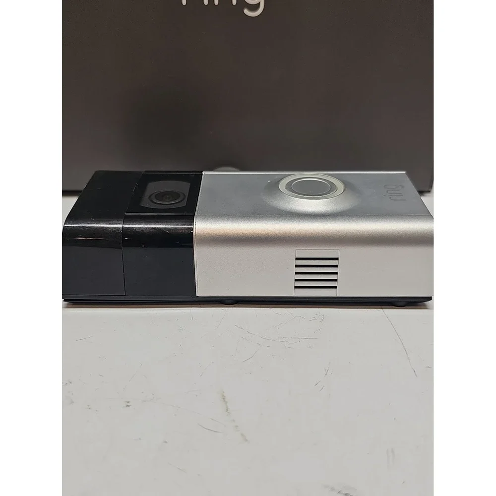 Ring Video Doorbell 2 Wire-Free Video Doorbell Rechargeable Battery‎